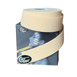 CureTape Beauty 2,5 cm-es arctapasz érzékeny bőrre, szem és száj körüli használatra
